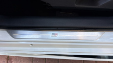 Toyota Corolla 2.0 VVT-i Hybrid GR Sport 5dr CVT Hybrid Hatchback